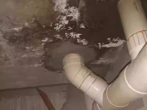 卫生间渗水维修